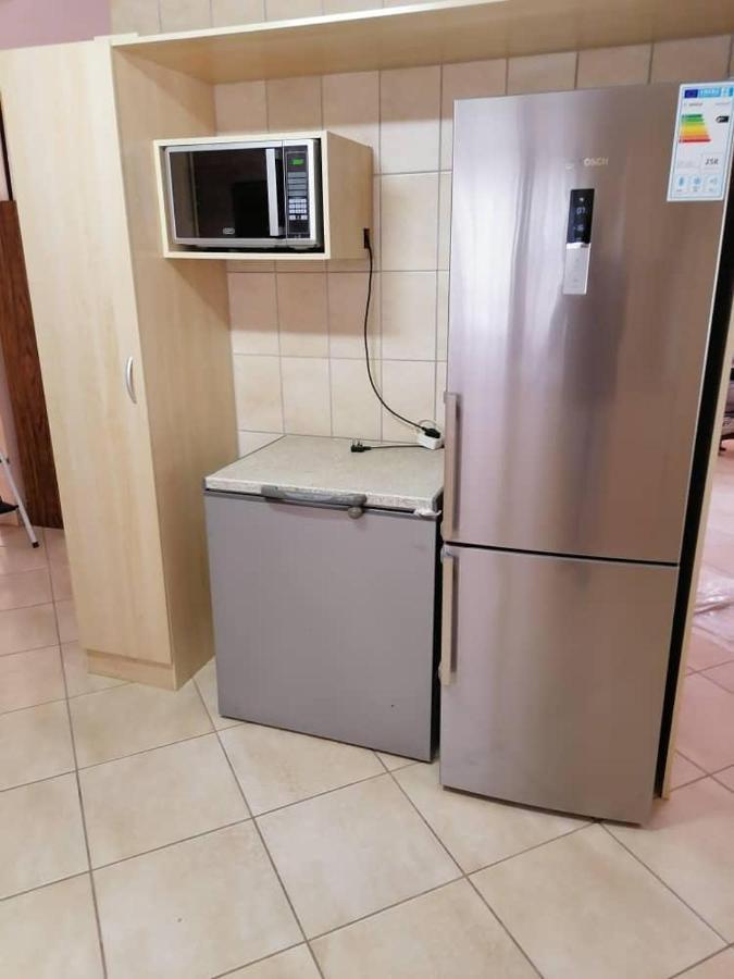 Jjp Self Catering - Three Bedroom House Lüderitz 外观 照片